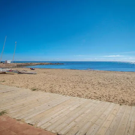 Amazing Apartment In Torrevieja Apartamento